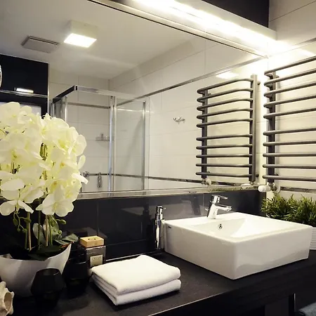 Apartment Biala Sowa Czarna Gora *