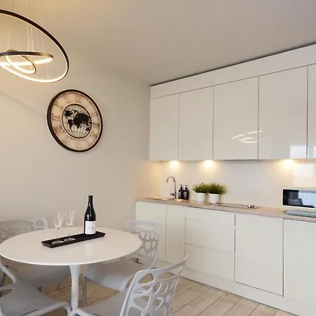 Apartment Biala Sowa Czarna Gora