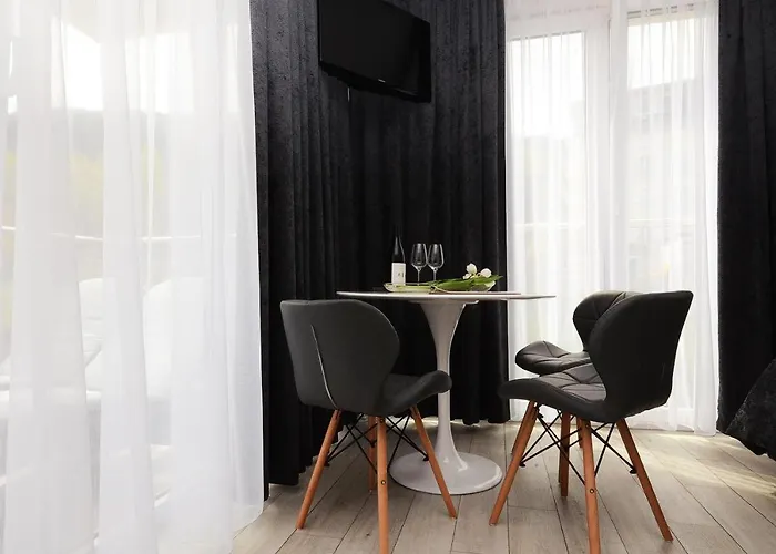 Apartment Biala Sowa Czarna Gora *