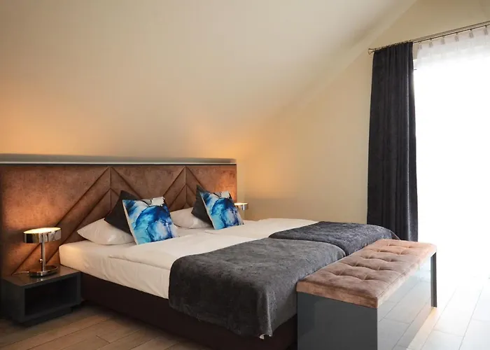 Apartment Biala Sowa Czarna Gora *