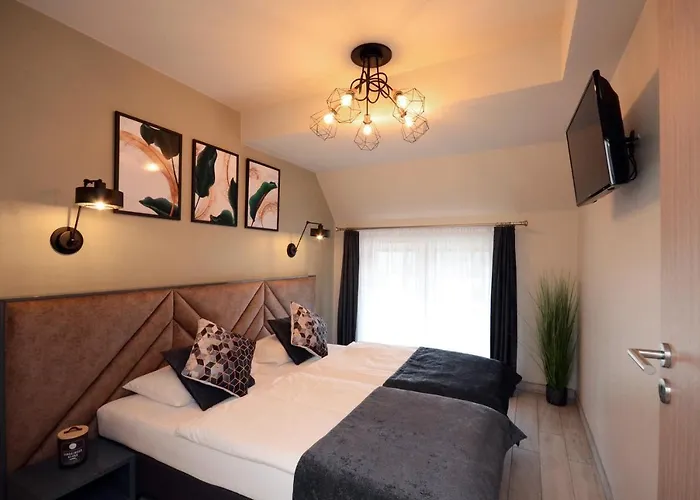 Biala Sowa Czarna Gora