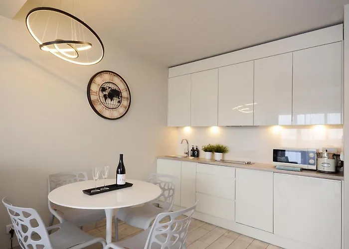 Apartment Biala Sowa Czarna Gora